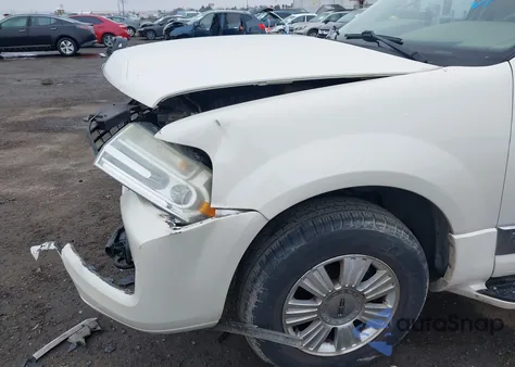 2007 Lincoln Navigator Ultimate z USA, uszkodzony, nr VIN 5LMFU27537LJ01787